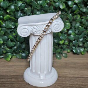 Stretchy golden rhinestone bracelet